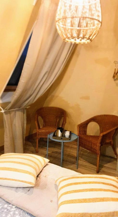 Gite Et Chambres D'Hotes - Sur Le Chemin Des Sens Azerat ภายนอก รูปภาพ